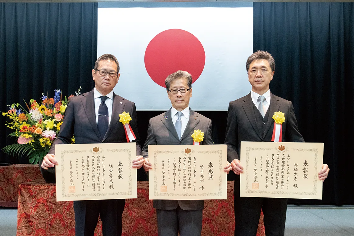 左から／横山鷹史氏、竹内秀樹氏、高橋克彦氏